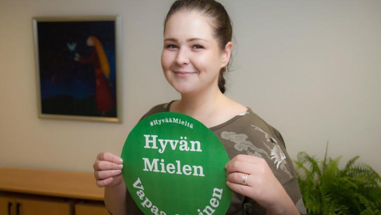 Sekasin-chatin vapaaehtoinen päivystäjä Emilia